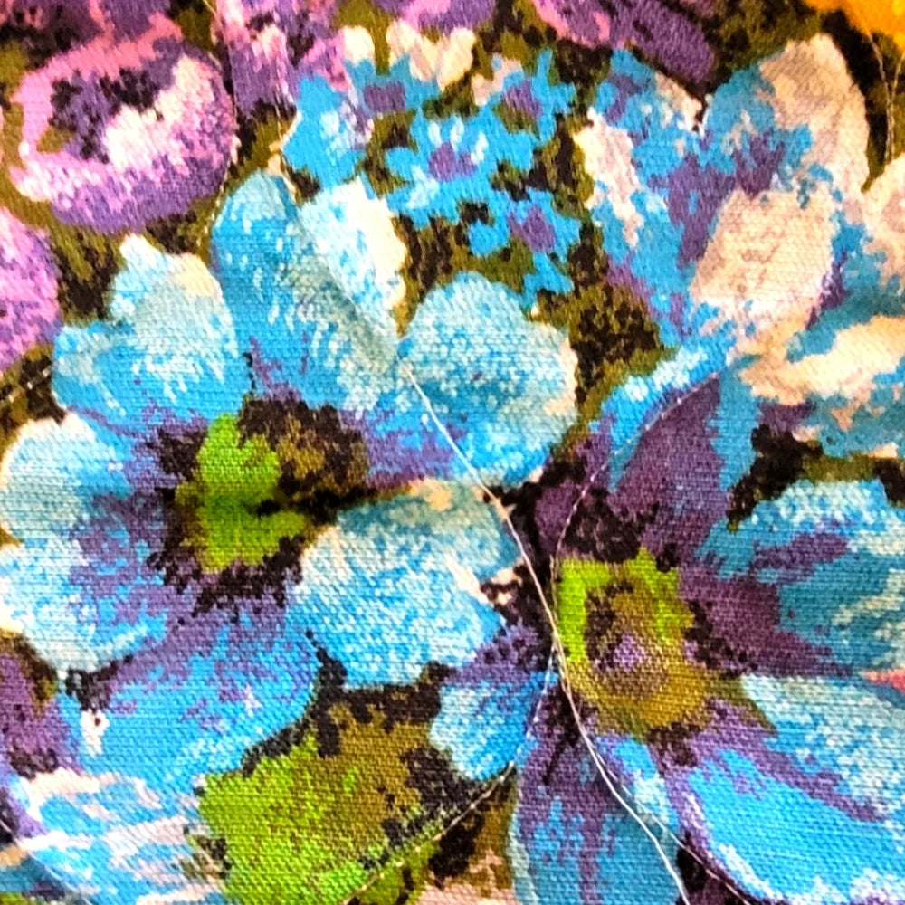VINTAGE Full/Double Size Bedspread