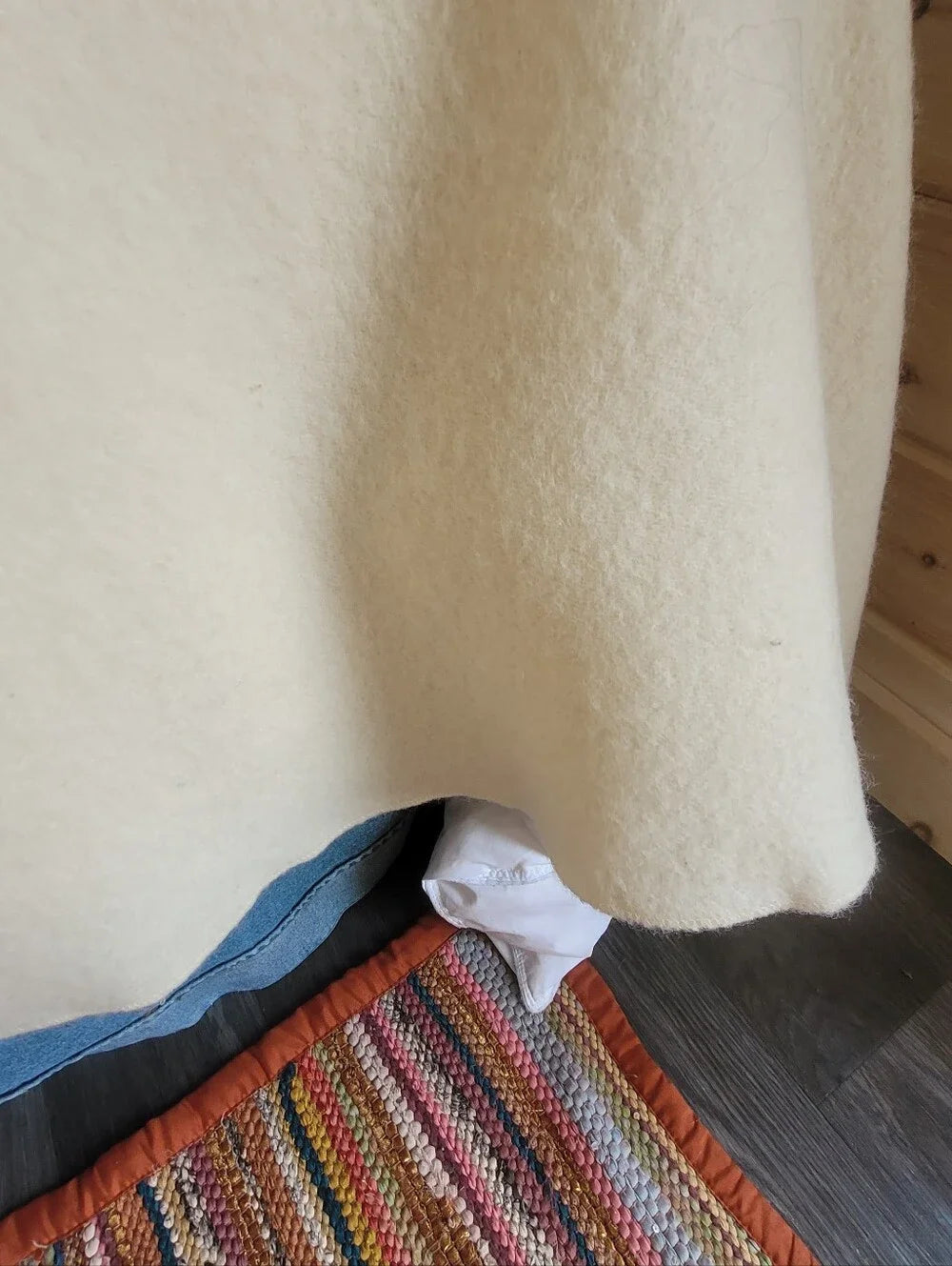 Vintage QN Sz 100% Wool Blanket