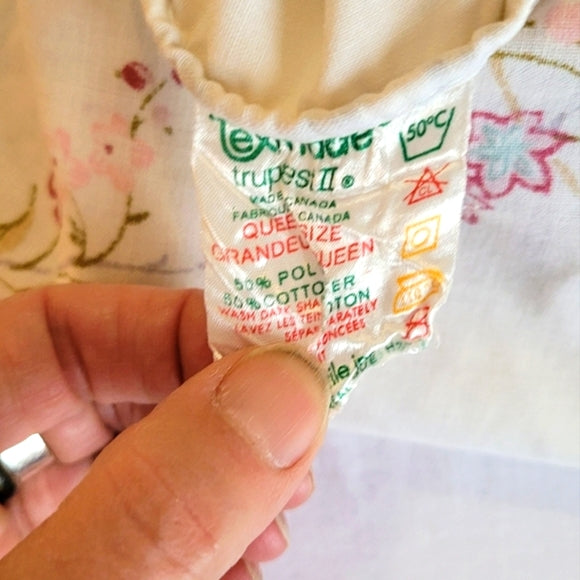 VINTAGE Queen Sz 8pc Bedding Curation