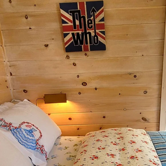 Vintage Double / Full 4pc Bedding Curation