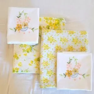 VINTAGE Full Double sz 4pc Bedding Curation