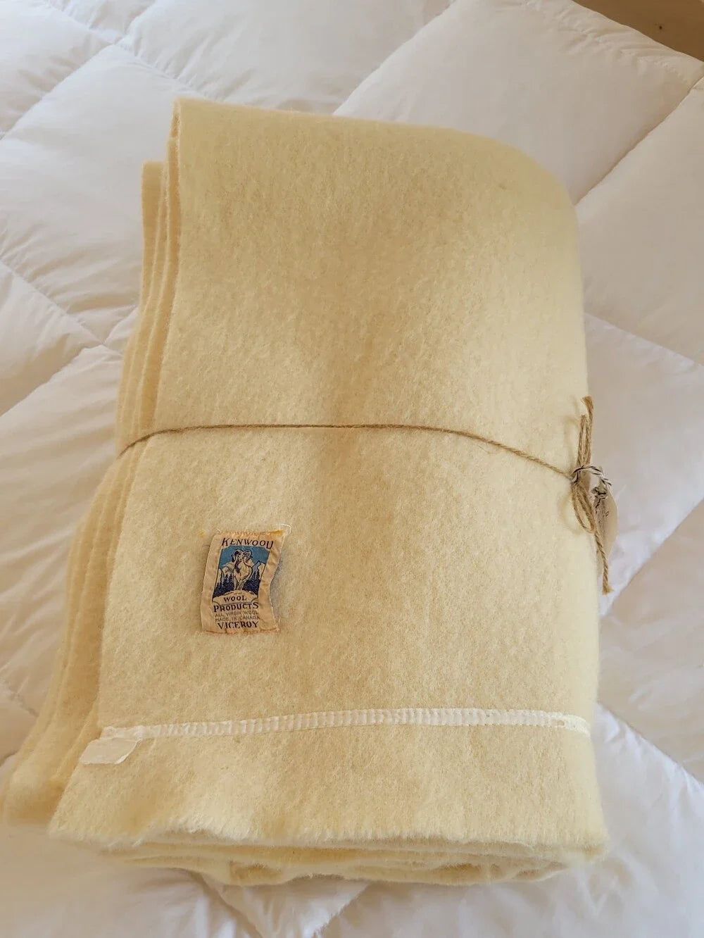 Vintage DBL sz 100% Wool Blanket