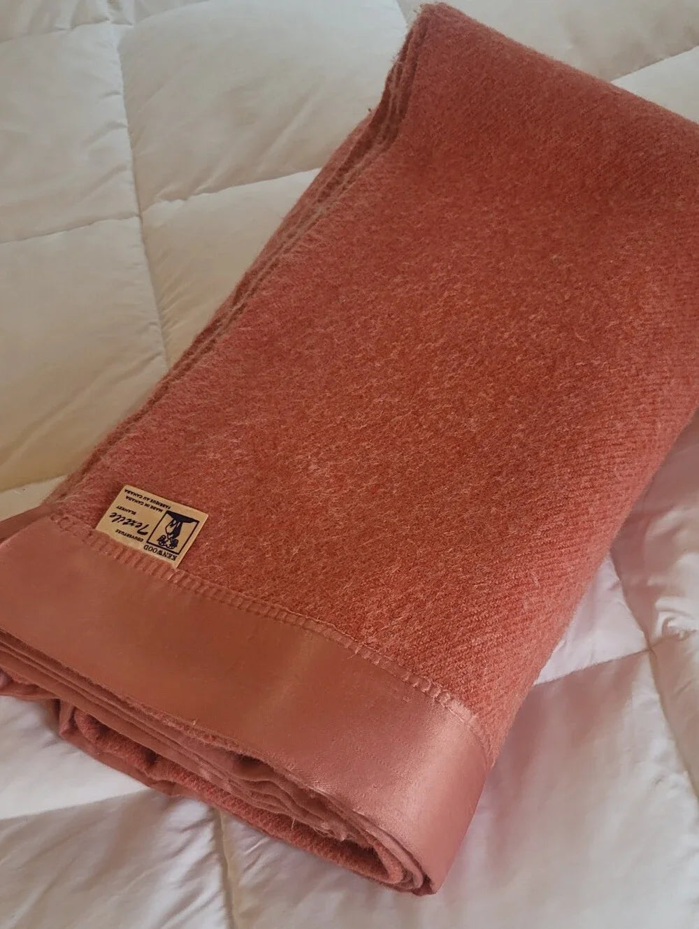 Vintage DBL sz Wool Blend Blanket