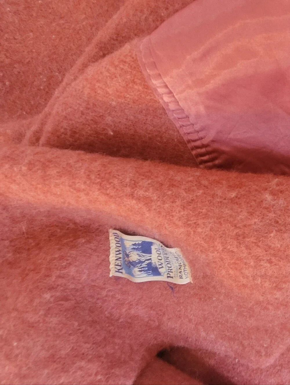 Vintage DBL sz 100% Wool Blanket