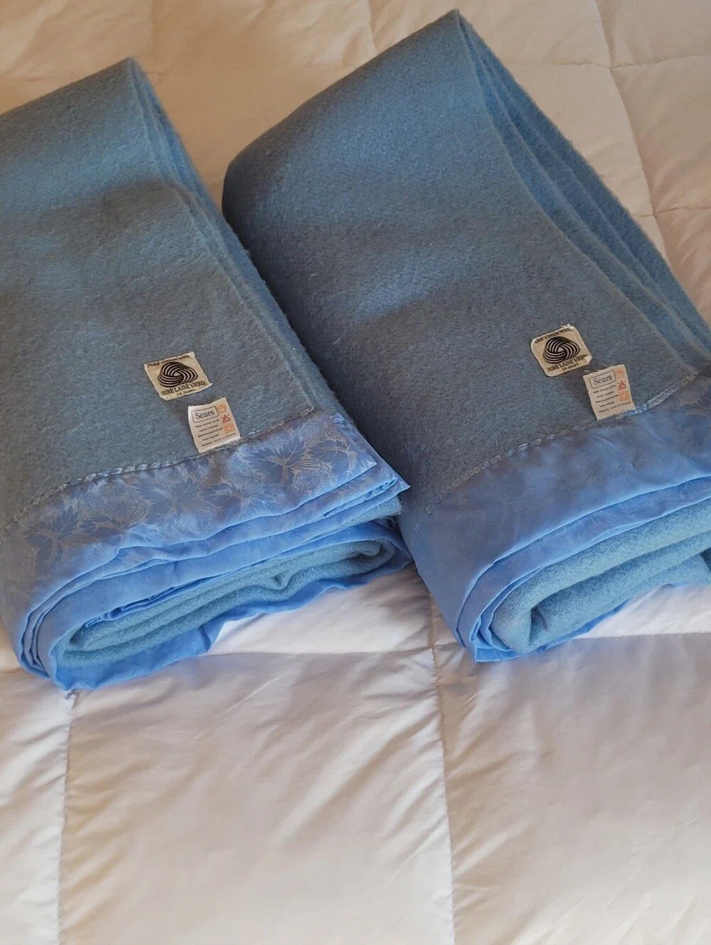 Vintage DBL Sz 100% Virgin Wool Blanket