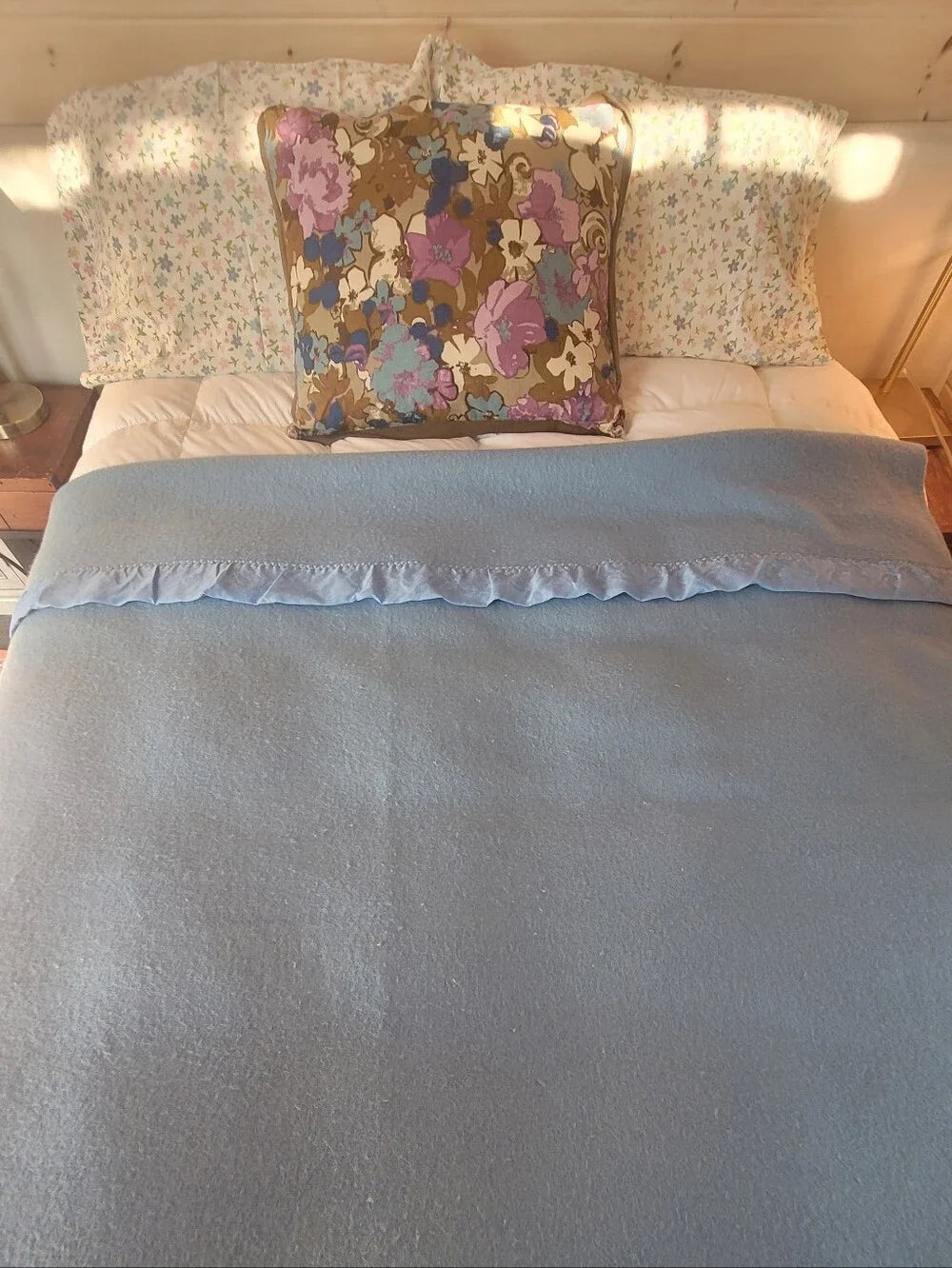Vintage DBL Sz 100% Virgin Wool Blanket