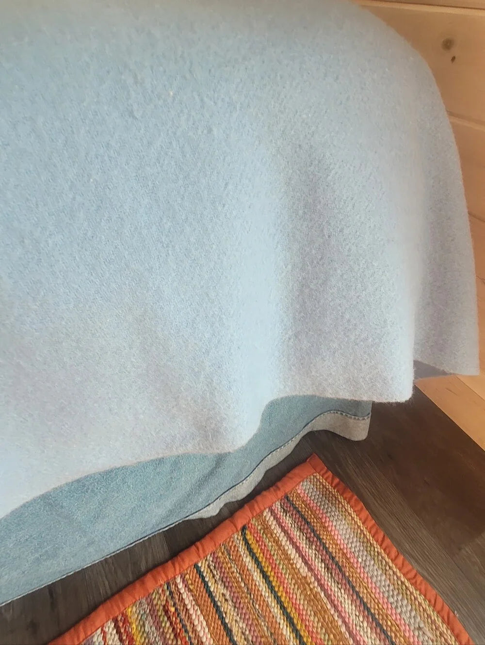 Vintage DBL Sz 100% Virgin Wool Blanket