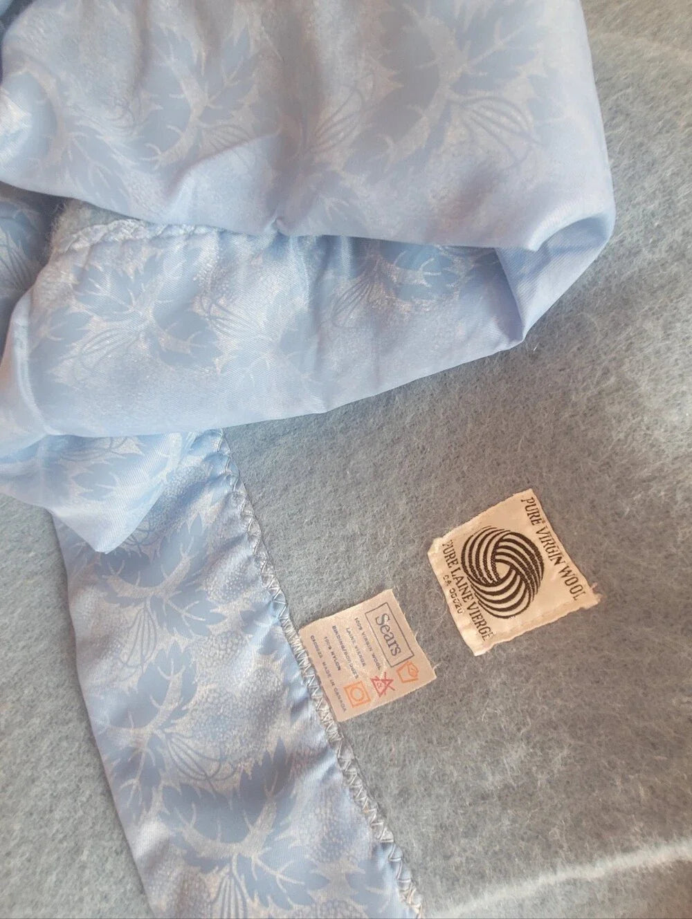 Vintage DBL Sz 100% Virgin Wool Blanket
