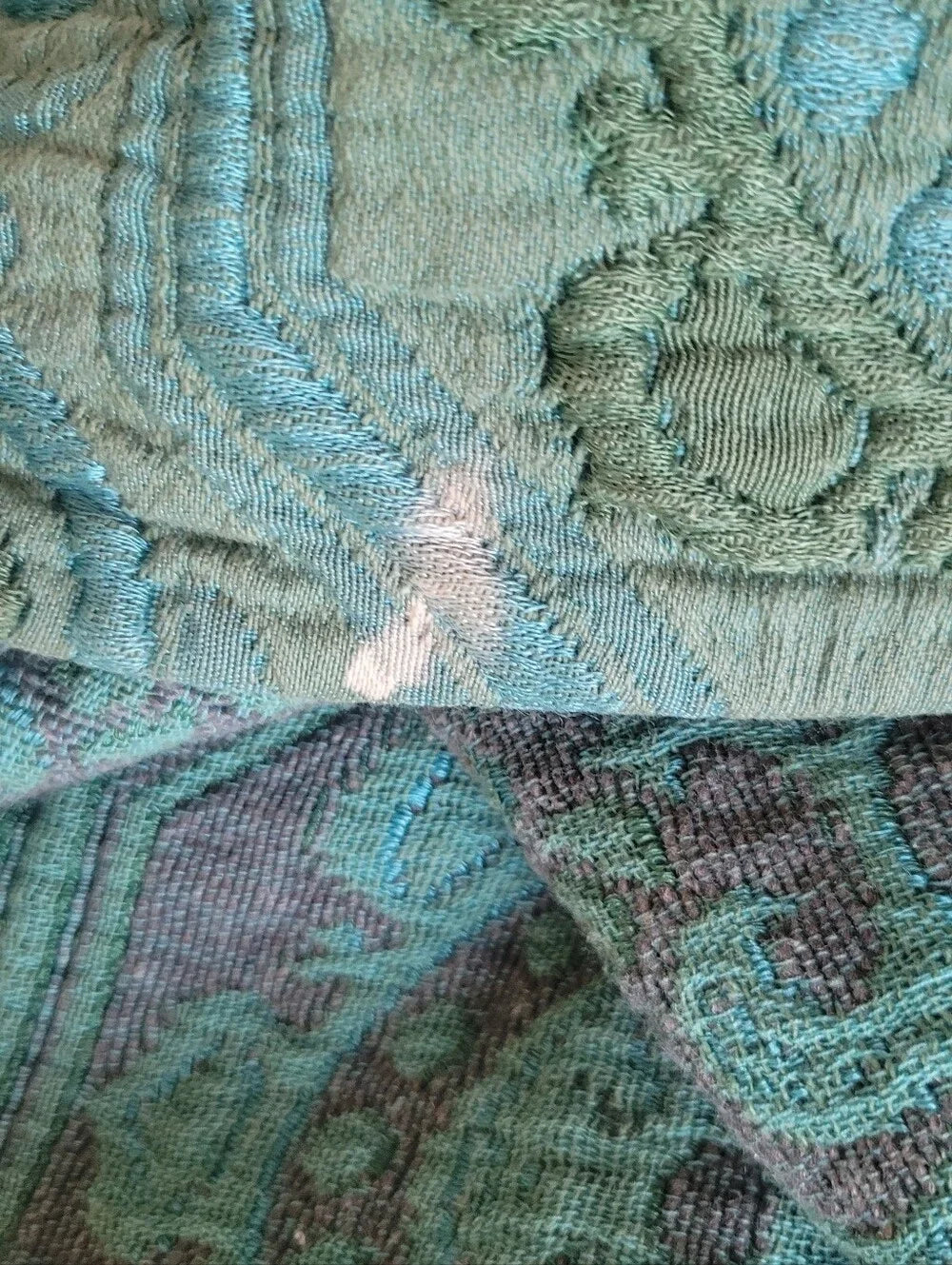 Vintage DBL Or Queen fit 70's Glam  Bedspread
