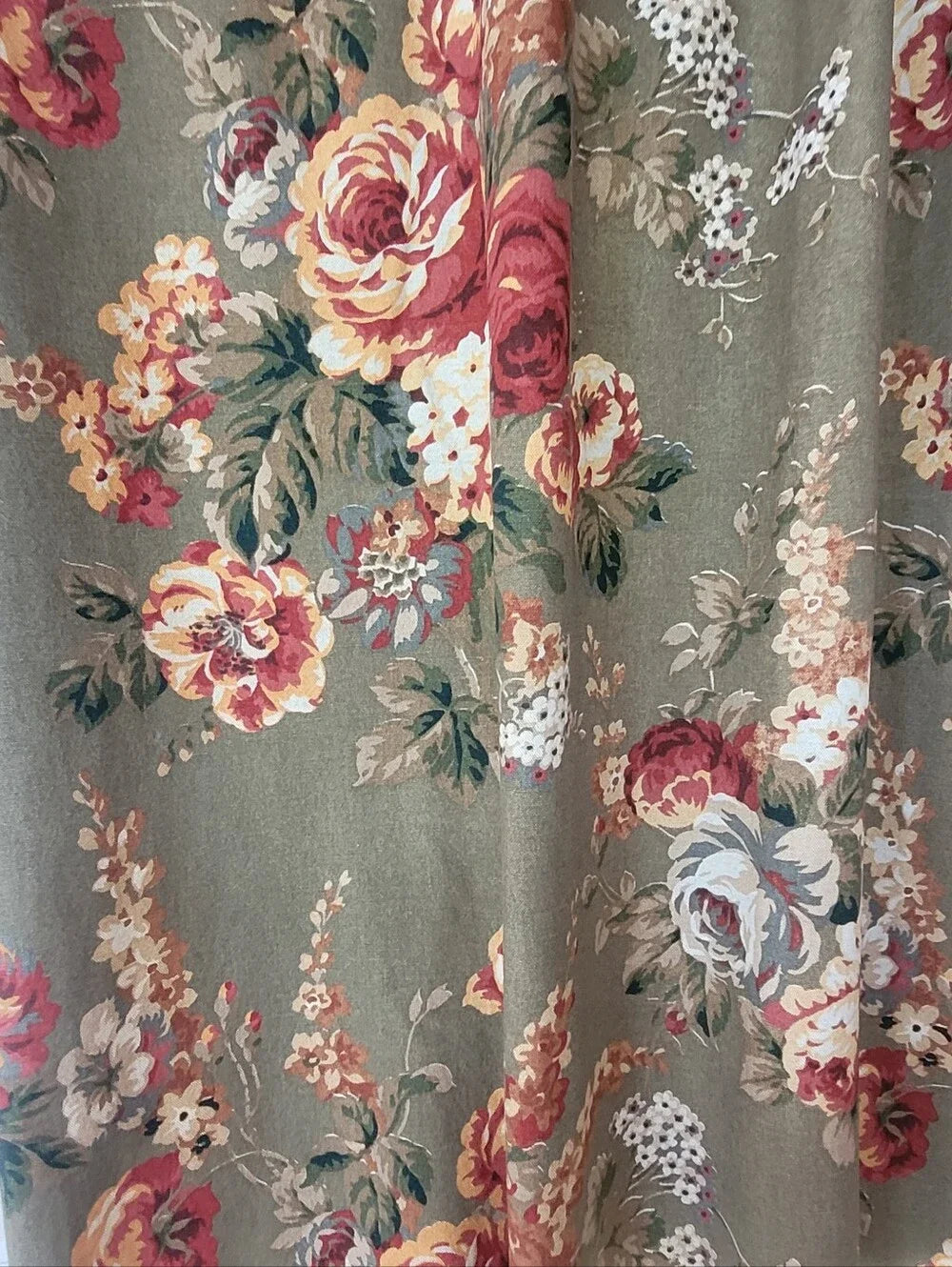 Retro Draperies 90's Floral