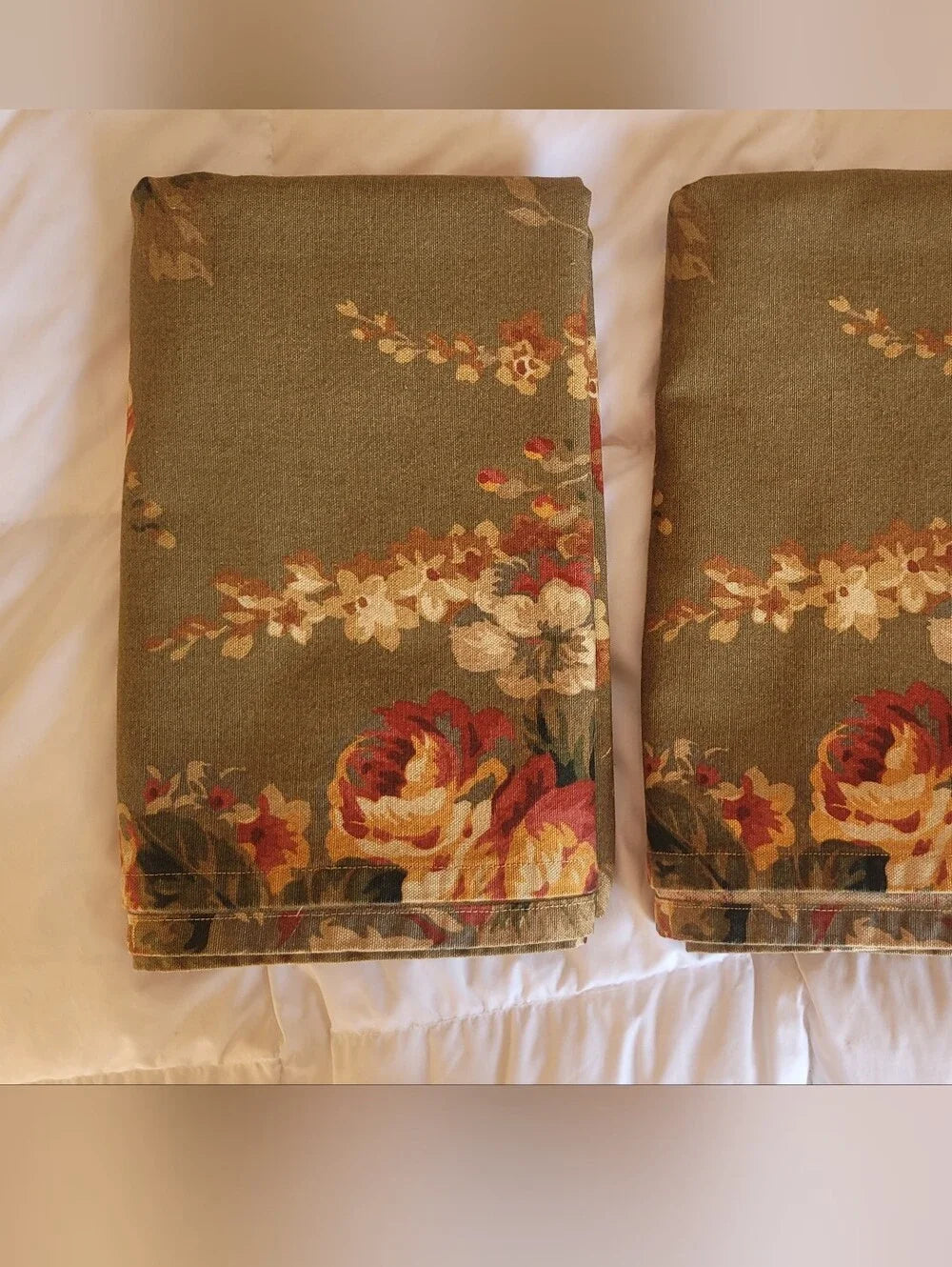 Retro Draperies 90's Floral
