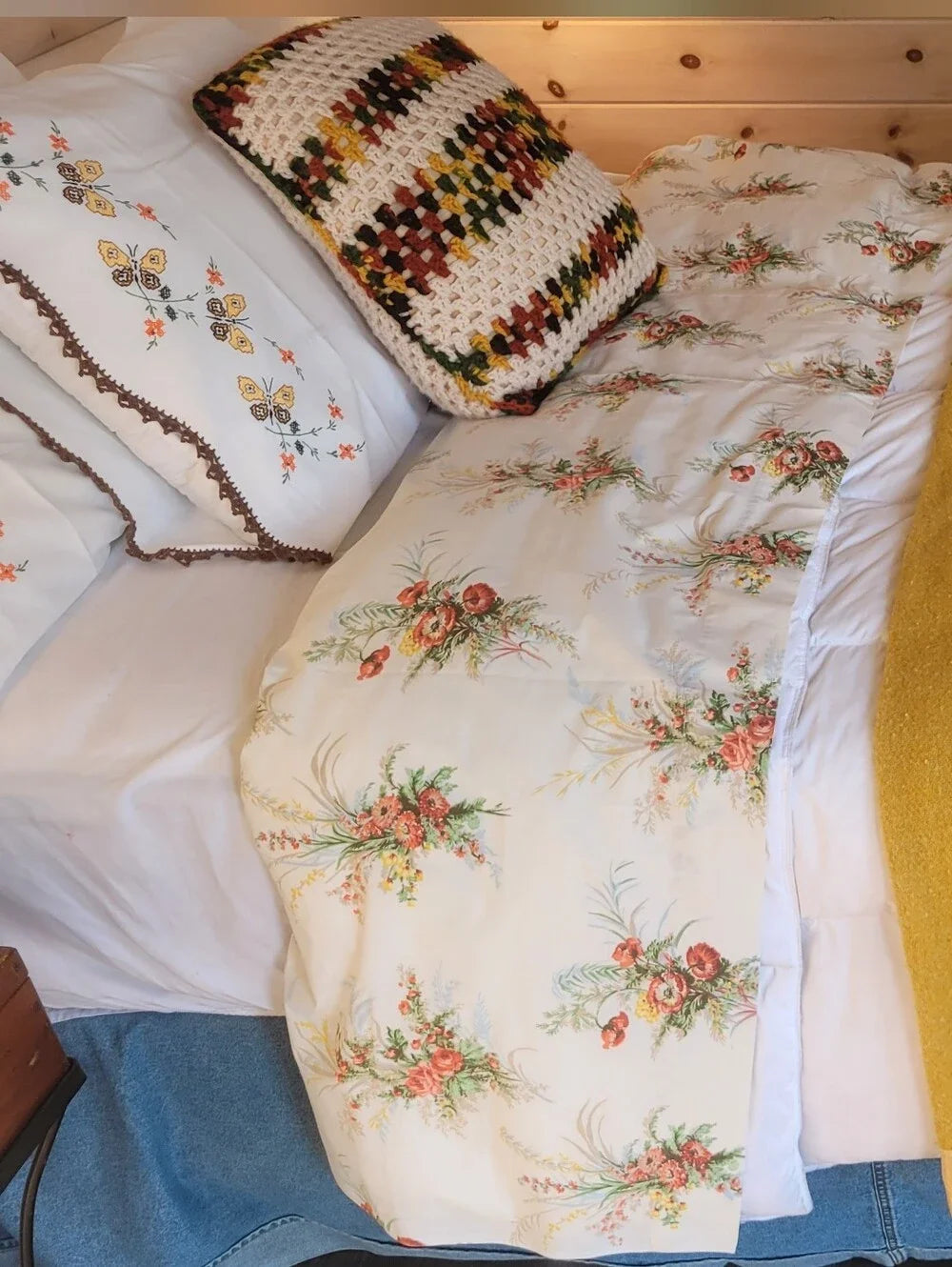 Vintage Double Full Sz, extra long Bedding Curation 3pc