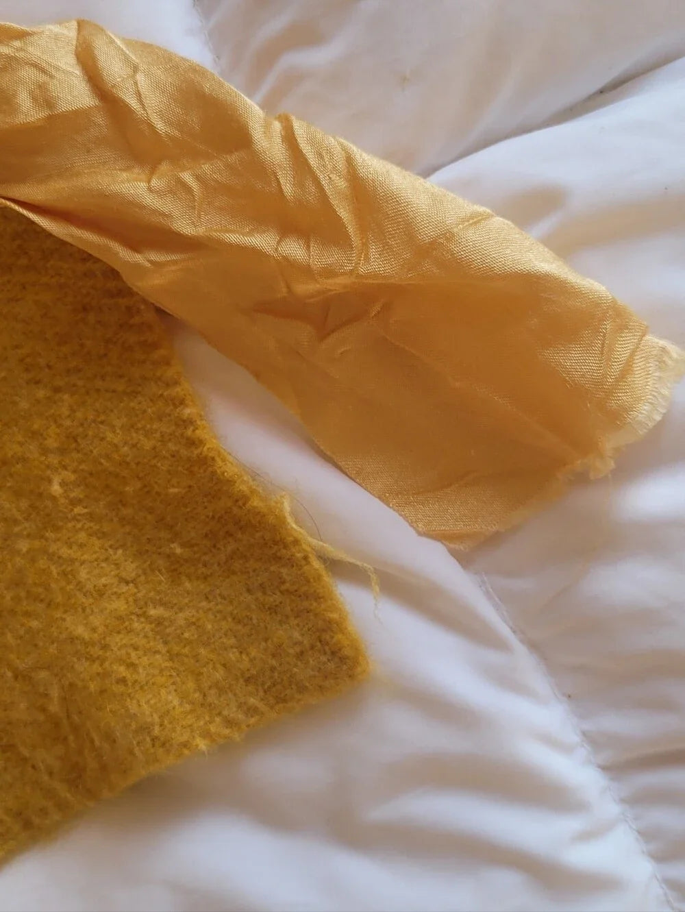 Vintage Queen Sz Wool Blend Blanket