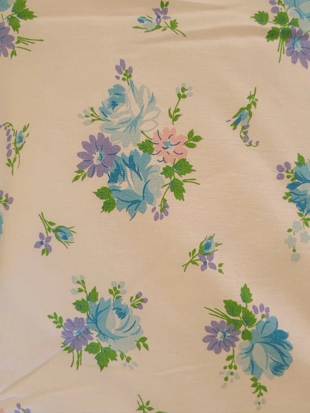 Vintage Queen Sz 6 Pc Bedding Curation
