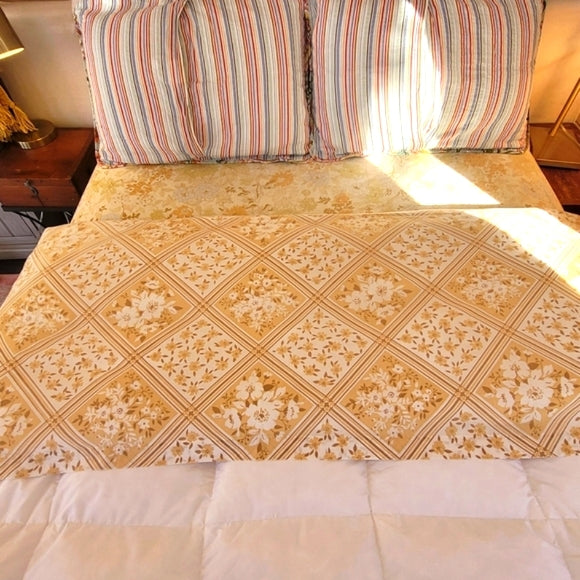 VINTAGE Queen Sz Bedding 6pc Curation Pastels, Muted, Florals, Geo.