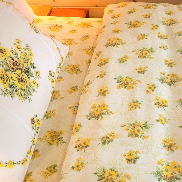 Vintage Full Double Sz 3pc Bedding Set. Sunflowers Motif, Sears, 50/50 Blend