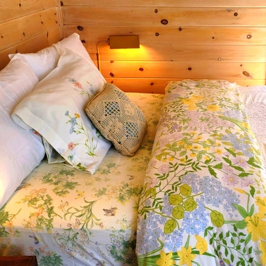 Vintage DBL/Full Size 5pc Bedding Curation