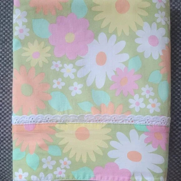 Vintage Double Size Flat Top Sheet 100% Cotton