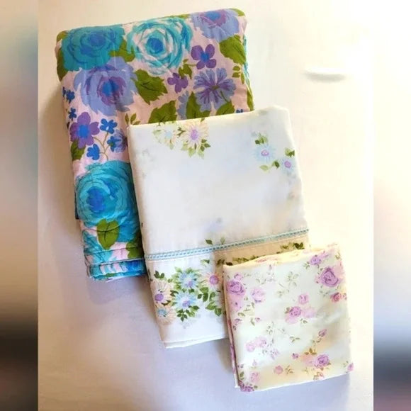VINTAGE Single Bedding 3pc Combo: Bedspread, Flat Sheet & Pillowcase