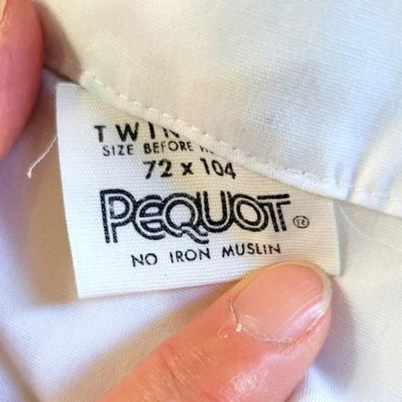 VINTAGE Single Bedding 3pc Combo: Bedspread, Flat Sheet & Pillowcase