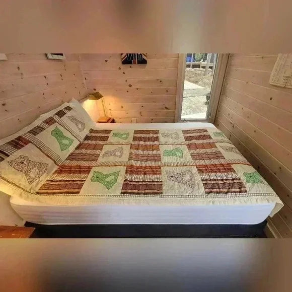 Vintage Handmade Quilt Blanket