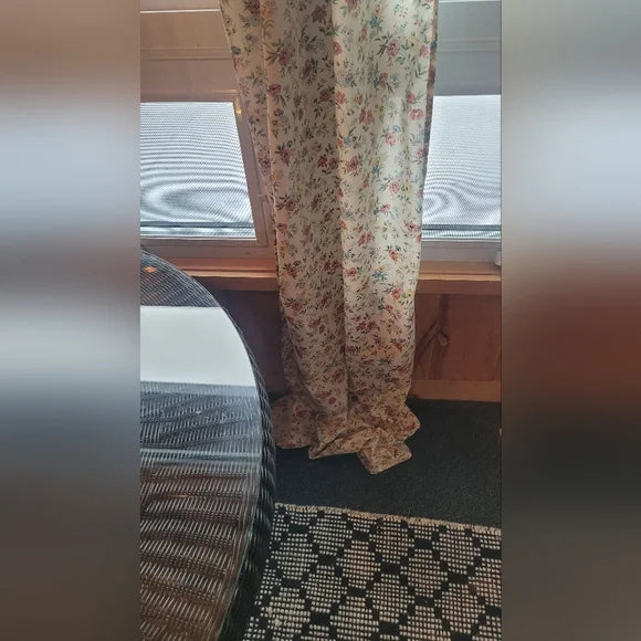 Shabby Chic Curtains 2 x 88L x 31W, Floral