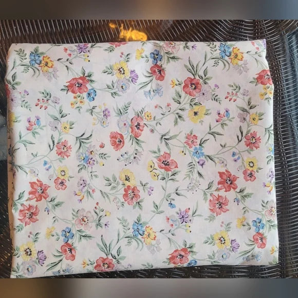 Shabby Chic Curtains 2 x 88L x 31W, Floral