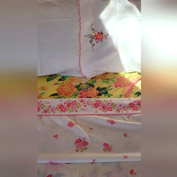 VINTAGE Double Full sz Bedding Curation, 4pc Set. 100% Cottons & Cotton/Poly Blends.