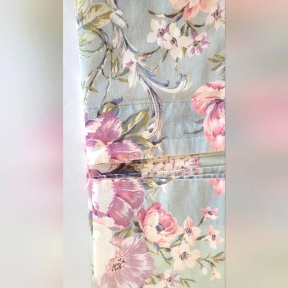 VINTAGE Pastel Floral Chintz Drapery Panel. 48"w X 51"long