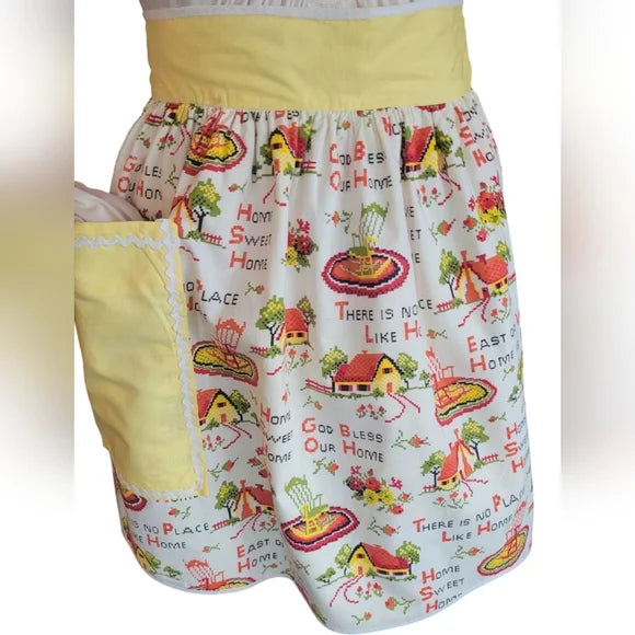 Reproduction Vintage Style Kitchen Apron. Large.