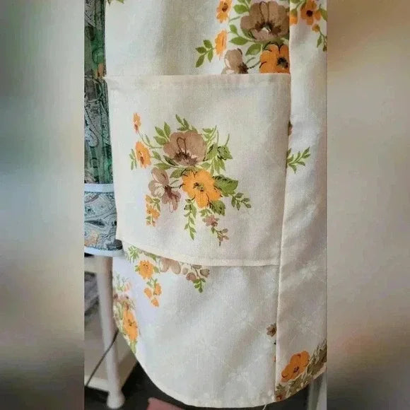 Retro Kithen or Craft Apron, NWOT, OS
