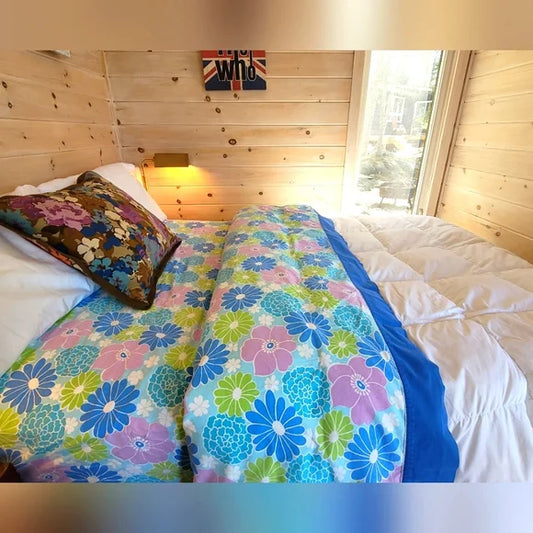 VINTAGE 100% Cotton QN or DBL 2pc Sheet Set Flower Power