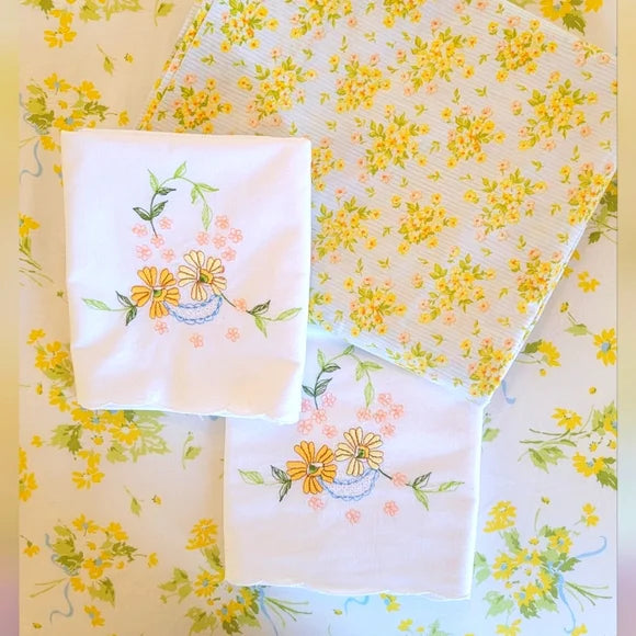 VINTAGE Full Double sz 4pc Bedding Curation