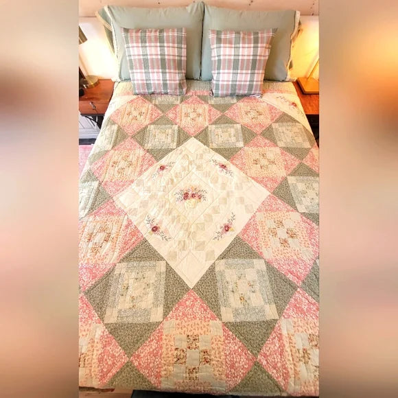 VINTAGE 100% Cotton, Handstitched Quilt Queen Sz W/ Pillowcases 5pcs Curation