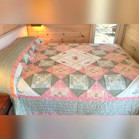VINTAGE 100% Cotton, Handstitched Quilt Queen Sz W/ Pillowcases 5pcs Curation