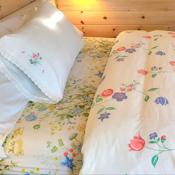 VINTAGE & Y2K Double Full sz 3 pc Bedding Curation W/100% Cotton And Embroidery