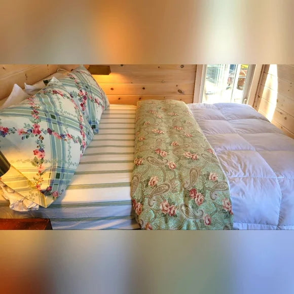 Vintage Vibes Y2K era Queen Bedding 4pc Curation