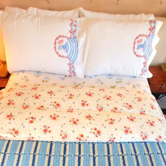 Vintage Double / Full 4pc Bedding Curation