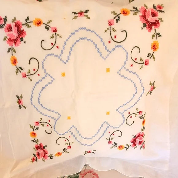 Vintage Double / Full Size 5pc Bedding Curation