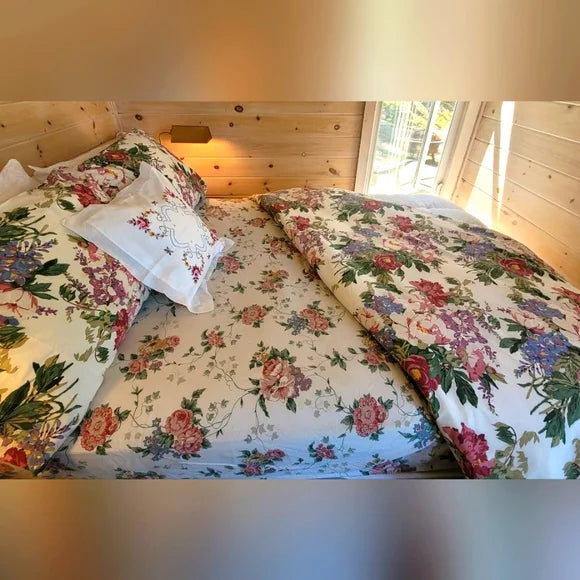 Vintage Double / Full Size 5pc Bedding Curation