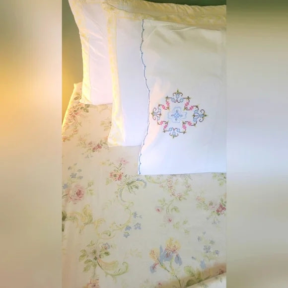 VINTAGE Full/Double Size 5pc Bedding Curation