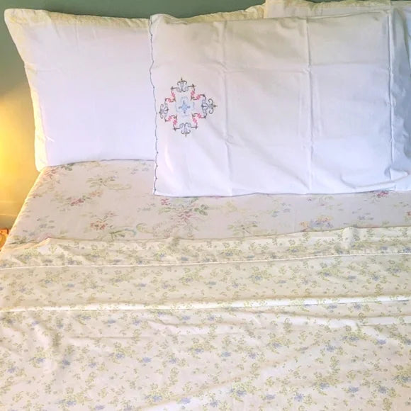 VINTAGE Full/Double Size 5pc Bedding Curation
