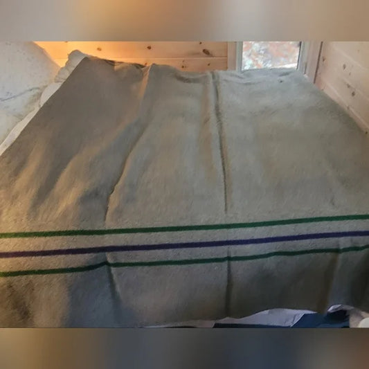 Vintage 100% Wool Blanket 64x79