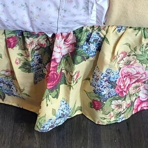Y2K Martha Stewart Queen Size Bed Skirt And 2 Standard Shams 3pcs