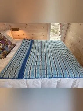 Crochet Twin Size Or Throw- Blanket