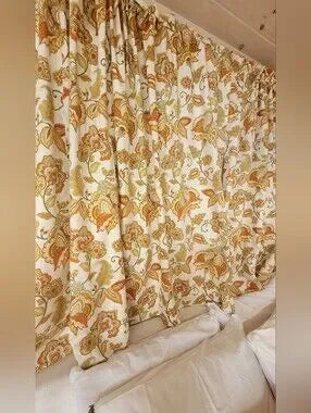 Vintage Retro Draperies 90's Floral